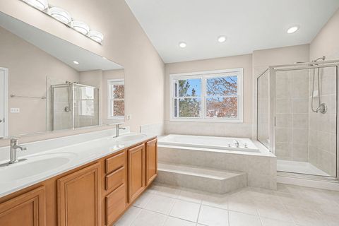Tiny photo for 5657 Angouleme Lane, Hoffman Estates, IL 60192 (MLS # 12543174)
