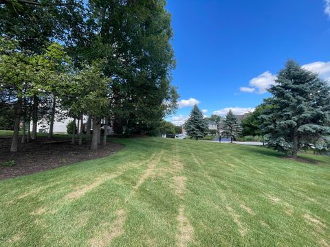 Tiny photo for 5657 Angouleme Lane, Hoffman Estates, IL 60192 (MLS # 12543174)