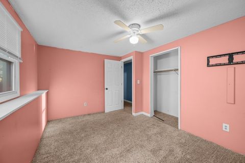 Tiny photo for 1500 9th Street NW, Clinton, IA 52732 (MLS # 12608478)