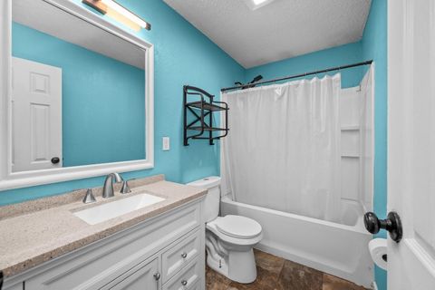 Tiny photo for 1500 9th Street NW, Clinton, IA 52732 (MLS # 12608478)