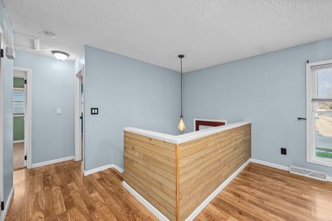 Tiny photo for 1500 9th Street NW, Clinton, IA 52732 (MLS # 12608478)