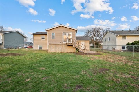 Tiny photo for 1500 9th Street NW, Clinton, IA 52732 (MLS # 12608478)