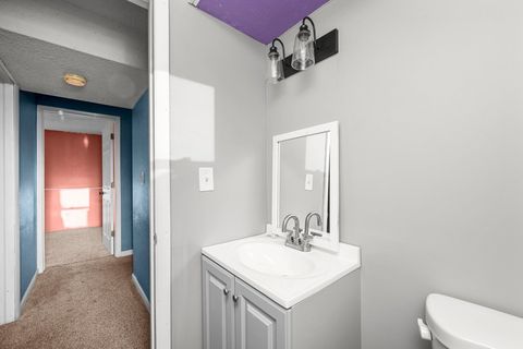 Tiny photo for 1500 9th Street NW, Clinton, IA 52732 (MLS # 12608478)