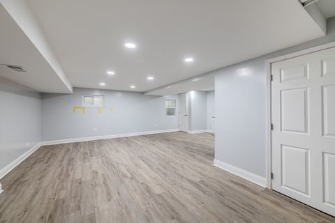 Tiny photo for 8821 W 100th St Street, Palos Hills, IL 60465 (MLS # 12559255)