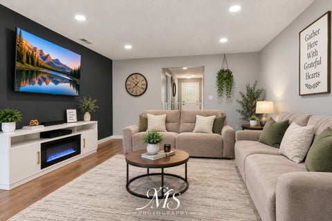 Tiny photo for 1713 Fulton Lane, Hanover Park, IL 60133 (MLS # 12758536)