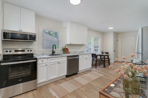 Tiny photo for 104 Magnolia Drive, Bloomington, IL 61701 (MLS # 12484156)