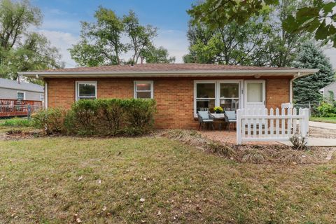 Tiny photo for 104 Magnolia Drive, Bloomington, IL 61701 (MLS # 12484156)