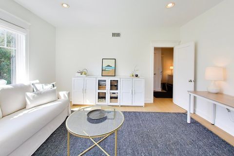 Tiny photo for 635 N Euclid Avenue, Oak Park, IL 60302 (MLS # 12555855)