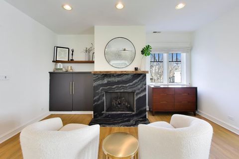 Tiny photo for 635 N Euclid Avenue, Oak Park, IL 60302 (MLS # 12555855)