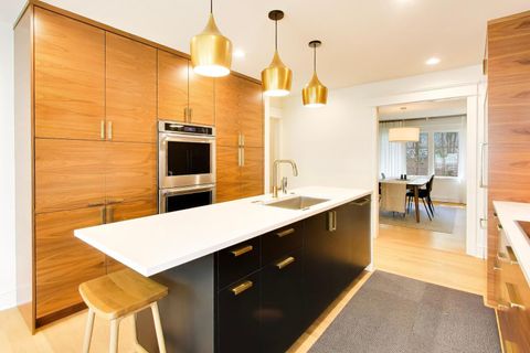 Tiny photo for 635 N Euclid Avenue, Oak Park, IL 60302 (MLS # 12555855)