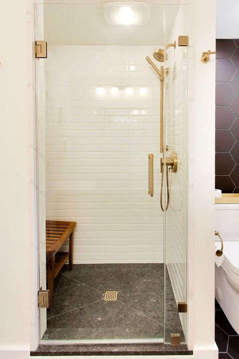 Tiny photo for 635 N Euclid Avenue, Oak Park, IL 60302 (MLS # 12555855)