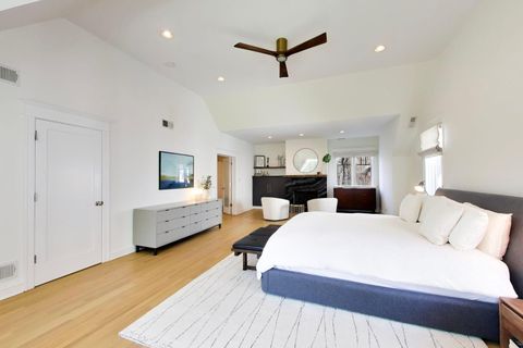 Tiny photo for 635 N Euclid Avenue, Oak Park, IL 60302 (MLS # 12555855)