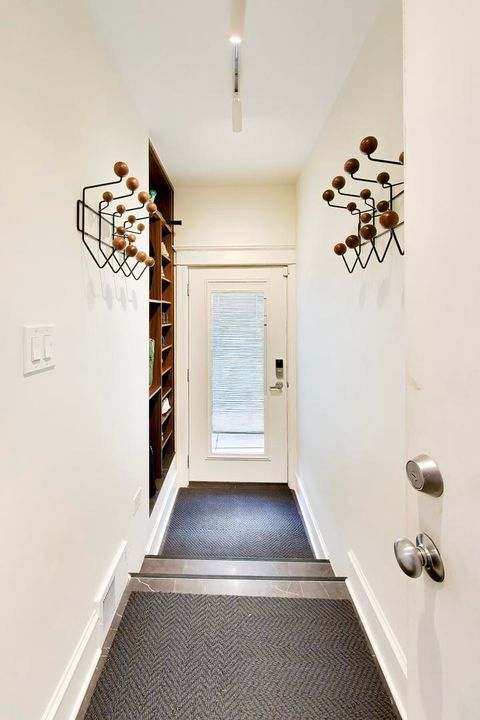 Tiny photo for 635 N Euclid Avenue, Oak Park, IL 60302 (MLS # 12555855)