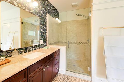 Tiny photo for 635 N Euclid Avenue, Oak Park, IL 60302 (MLS # 12555855)