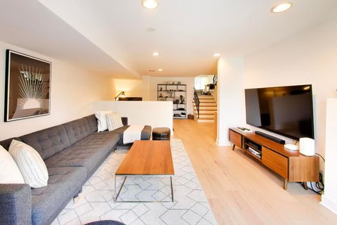 Tiny photo for 635 N Euclid Avenue, Oak Park, IL 60302 (MLS # 12555855)