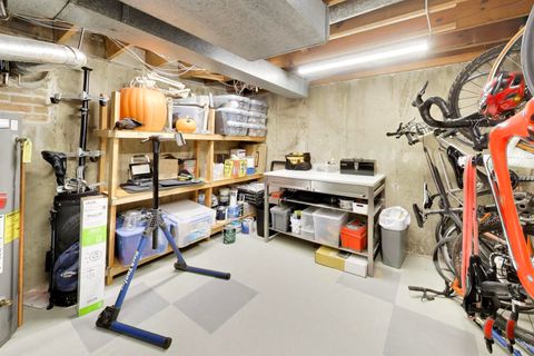 Tiny photo for 635 N Euclid Avenue, Oak Park, IL 60302 (MLS # 12555855)