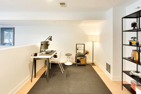 Tiny photo for 635 N Euclid Avenue, Oak Park, IL 60302 (MLS # 12555855)