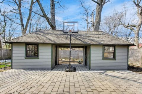 Tiny photo for 635 N Euclid Avenue, Oak Park, IL 60302 (MLS # 12555855)