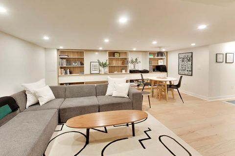 Tiny photo for 635 N Euclid Avenue, Oak Park, IL 60302 (MLS # 12555855)