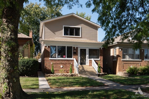 Photo of 1220 Wisconsin Avenue, Berwyn, IL 60402 (MLS # 12763121)
