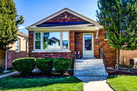 Photo of 11309 S TALMAN Avenue, Chicago, IL 60655 (MLS # 12782583)