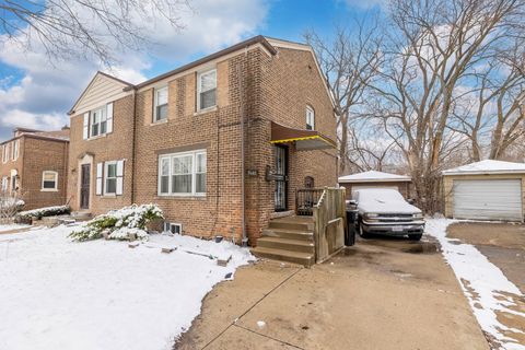 Tiny photo for 9640 S Hoxie Avenue, Chicago, IL 60617 (MLS # 12598019)