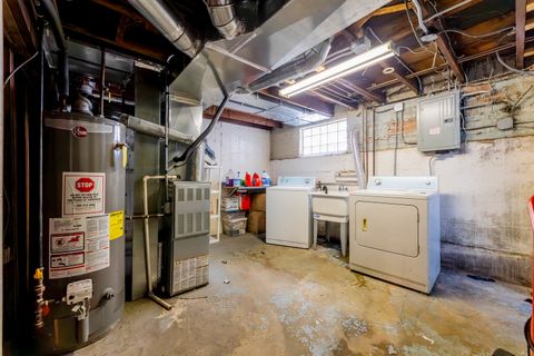 Tiny photo for 9640 S Hoxie Avenue, Chicago, IL 60617 (MLS # 12598019)