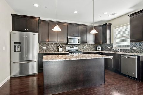 Tiny photo for 80 Lakeview Place #A, Lake Zurich, IL 60047 (MLS # 12550683)