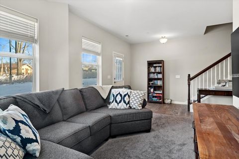 Tiny photo for 80 Lakeview Place #A, Lake Zurich, IL 60047 (MLS # 12550683)