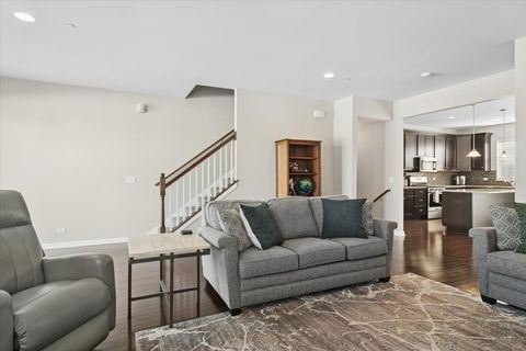 Tiny photo for 80 Lakeview Place #A, Lake Zurich, IL 60047 (MLS # 12550683)