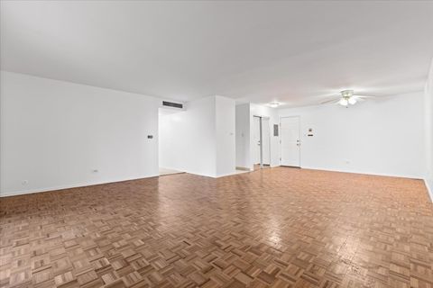 Tiny photo for 930 Beau Drive #312, Des Plaines, IL 60016 (MLS # 12576025)