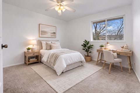 Tiny photo for 930 Beau Drive #312, Des Plaines, IL 60016 (MLS # 12576025)