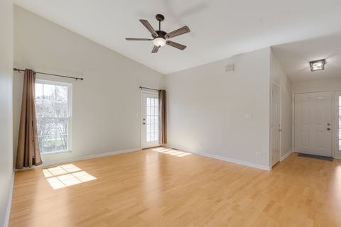 Tiny photo for 314 Whitewood Drive, Streamwood, IL 60107 (MLS # 12600961)