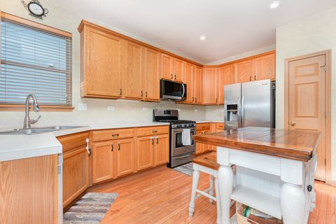 Tiny photo for 264 Valley View Drive, St. Charles, IL 60175 (MLS # 12475020)