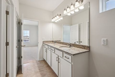 Tiny photo for 300 N Aspen Drive, Cortland, IL 60112 (MLS # 12440414)