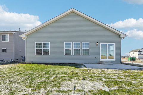 Tiny photo for 300 N Aspen Drive, Cortland, IL 60112 (MLS # 12440414)