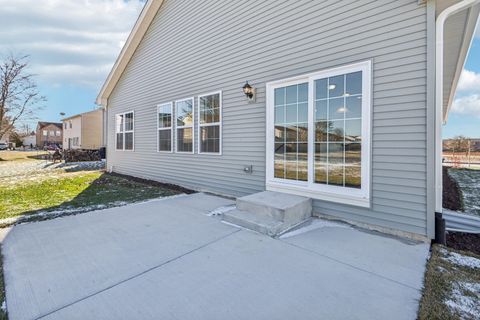 Tiny photo for 300 N Aspen Drive, Cortland, IL 60112 (MLS # 12440414)