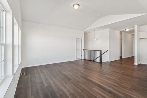 Tiny photo for 300 N Aspen Drive, Cortland, IL 60112 (MLS # 12440414)