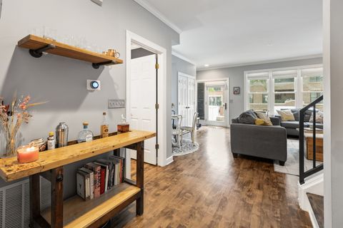 Tiny photo for 2708 N Wilton Avenue, Chicago, IL 60614 (MLS # 12673752)