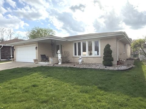 Tiny photo for 3044 Halifax Avenue, Westchester, IL 60154 (MLS # 12622902)