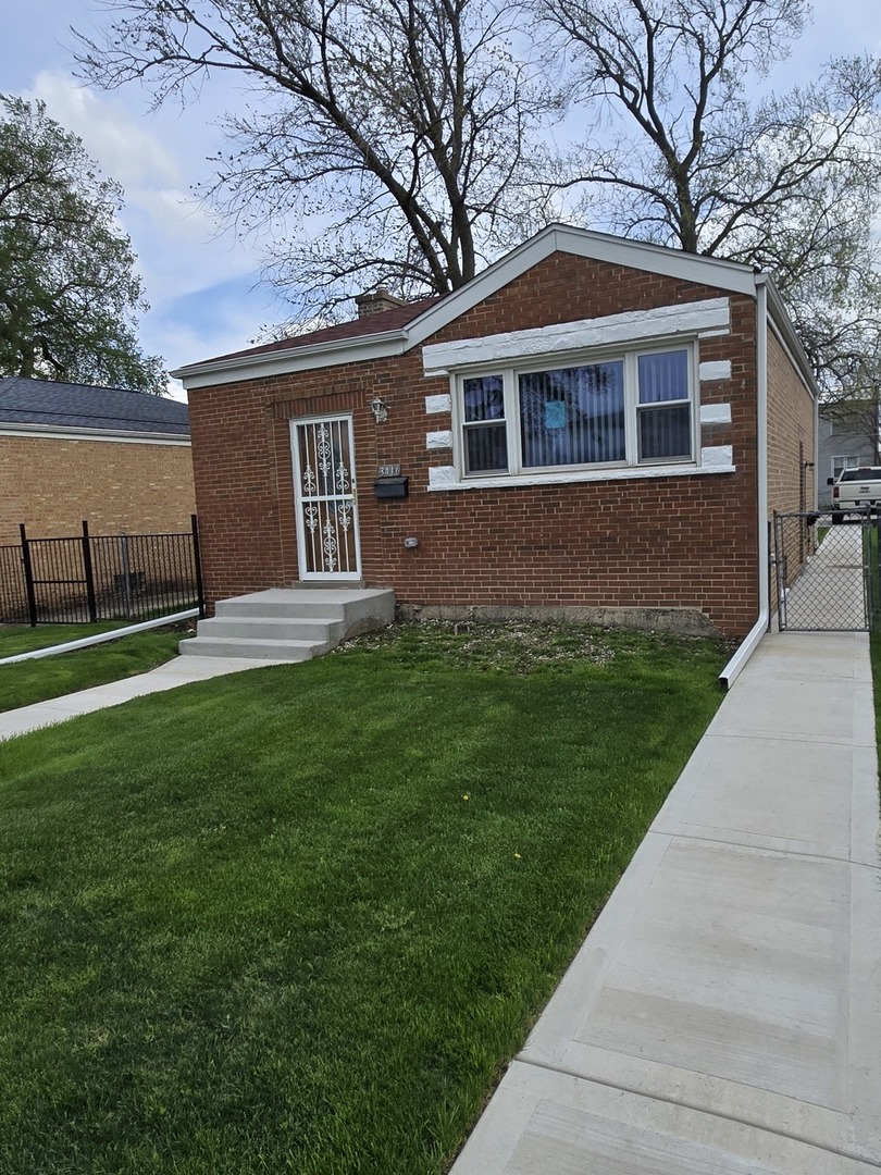 3416 Adams Street