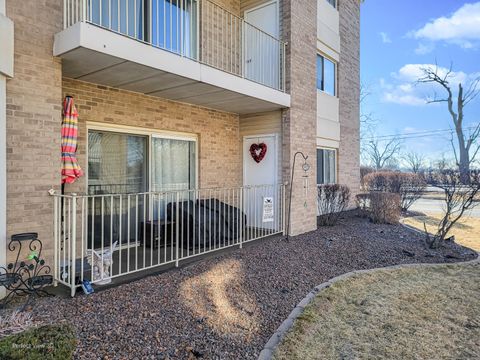 Tiny photo for 5331 W Mint Julip Drive #101, Alsip, IL 60803 (MLS # 12563825)