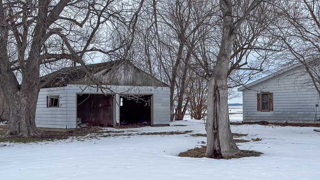 Armington, Illinois 61721, United States, 2 Bedrooms Bedrooms, ,1 BathroomBathrooms,Residential,Active,253769