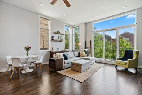 Tiny photo for 864 N PAULINA Street #3, Chicago, IL 60622 (MLS # 12762172)