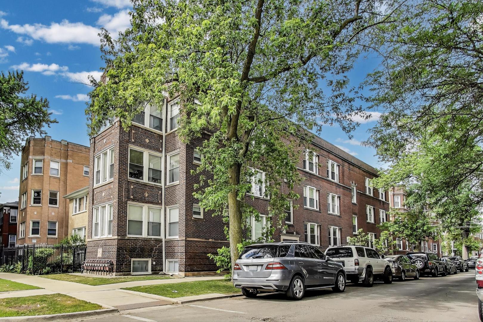 3109 W Argyle Street 3