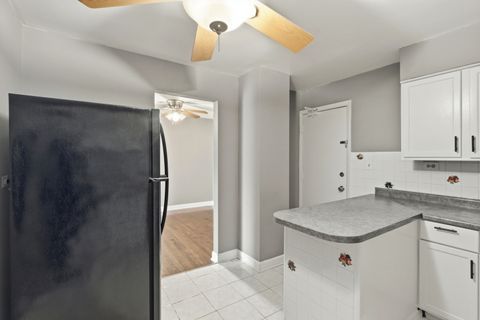 Tiny photo for 8995 Kennedy Drive N #206F, Des Plaines, IL 60016 (MLS # 12590782)