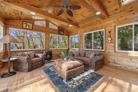 A home in Tower Lakes