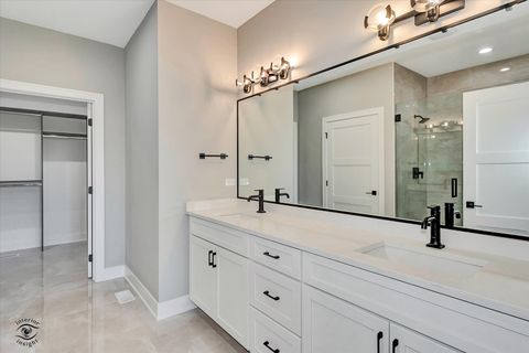 Tiny photo for 16441 Kayla Drive, Lemont, IL 60439 (MLS # 12622985)