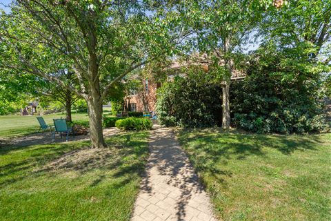 Tiny photo for 8421 W Blackthorne Way, Frankfort, IL 60423 (MLS # 12456425)