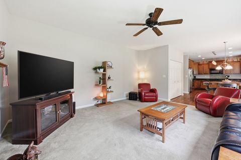 Tiny photo for 3328 Chase Lane, Elgin, IL 60124 (MLS # 12635389)